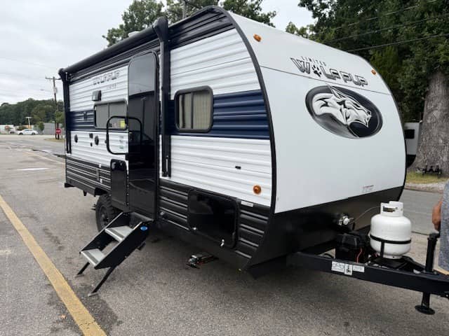 2024 Forest River 2024 Forest River Cherokee Wolf Pup - thumbnail 1