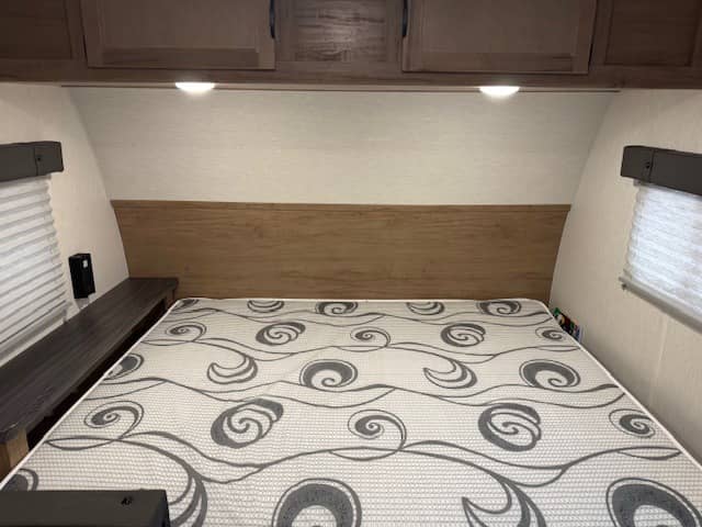 2024 Forest River 2024 Forest River Cherokee Wolf Pup - thumbnail 13