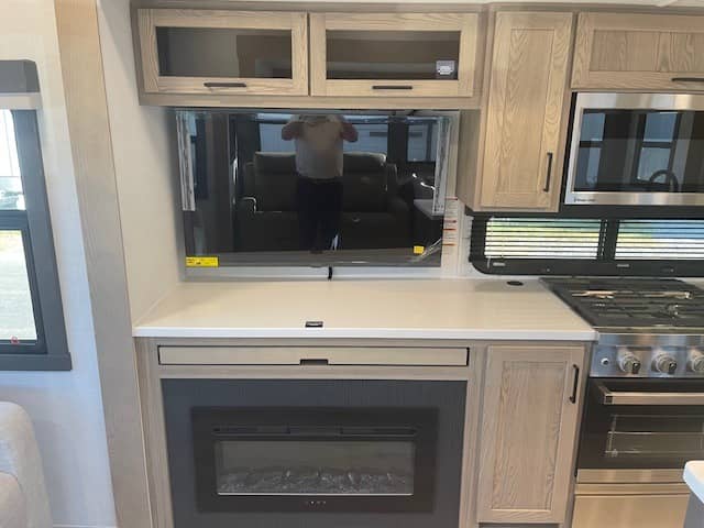 2026 Forest River 2026 Forest River Flagstaff Classic - thumbnail 9