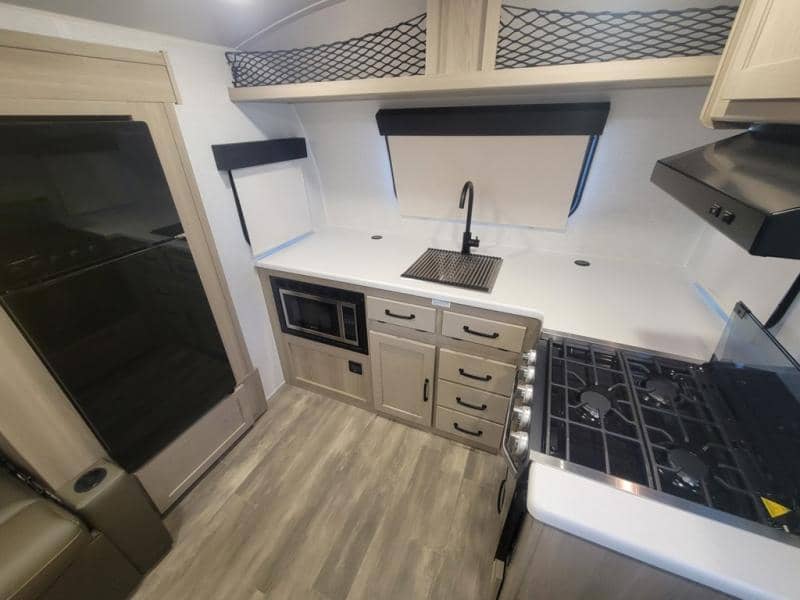 2024 Flagstaff 2024 Flagstaff E-Pro - thumbnail 16