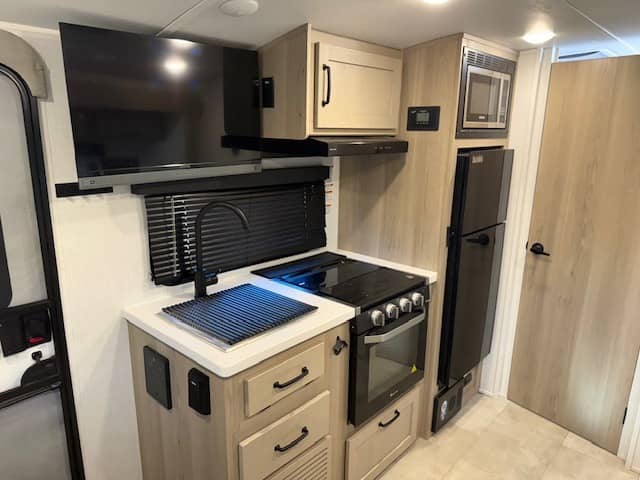 2024 Forest River 2024 Forest River Rockwood Geo Pro - thumbnail 8