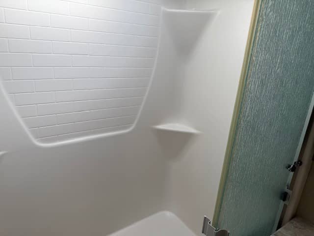 2020 Grand Design 2020 Grand Design Solitude - thumbnail 22