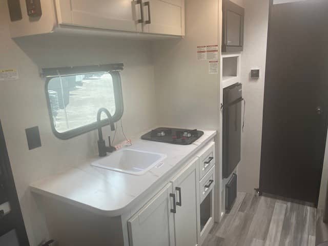 2026 Jayco 2026 Jayco Jay Flight SLX - thumbnail 6