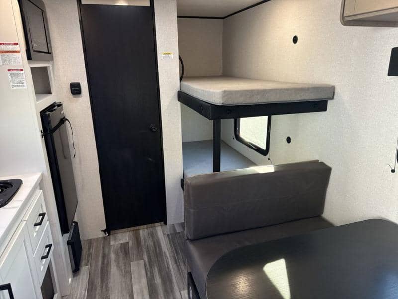 2026 Jayco 2026 Jayco Jay Flight SLX - thumbnail 13