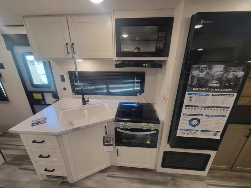 2026 Jayco 2026 Jayco Jay Flight SLX - thumbnail 15