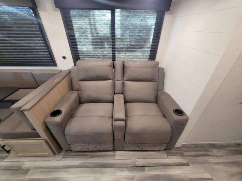 2026 Jayco 2026 Jayco Jay Flight SLX - thumbnail 19