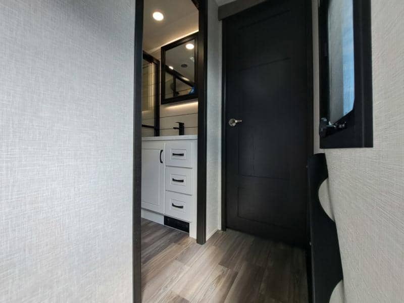 2025 Jayco 2025 Jayco North Point - thumbnail 7