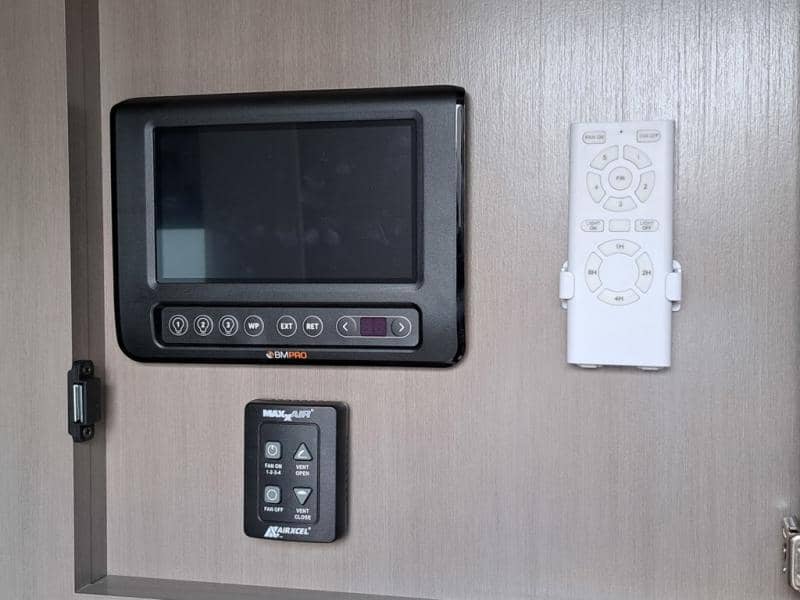 2025 Jayco 2025 Jayco North Point - thumbnail 19