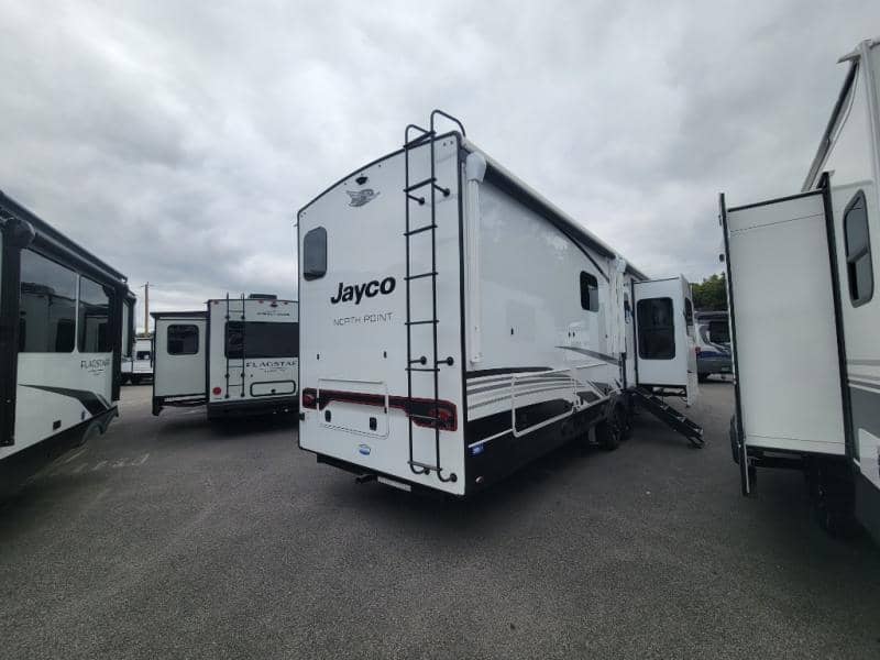 2026 Jayco 2026 Jayco North Point - thumbnail 4