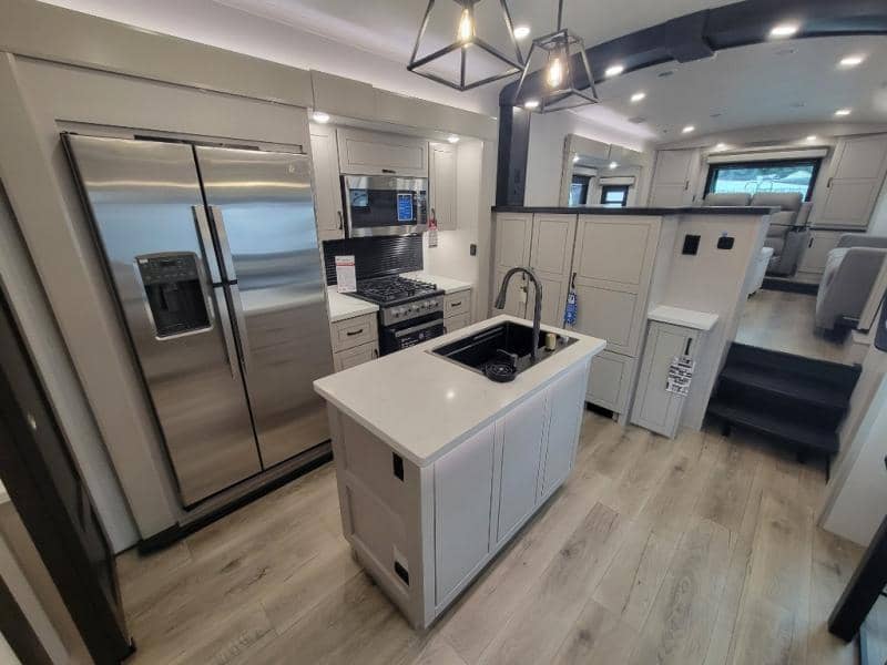 2026 Jayco 2026 Jayco North Point - thumbnail 7