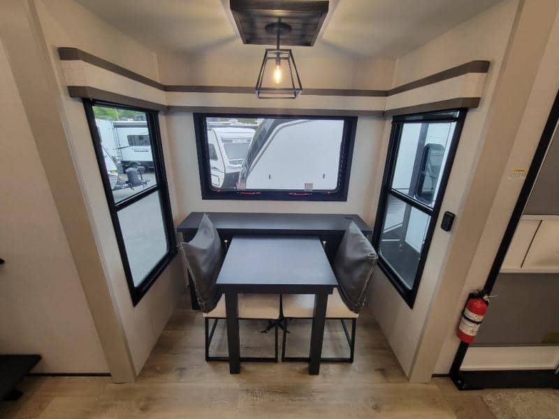 2026 Jayco 2026 Jayco North Point - thumbnail 10