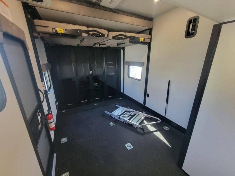 2026 Jayco 2026 Jayco Seismic Toy Hauler - thumbnail 28