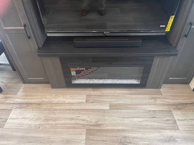 2026 Venture RV 2026 Venture RV Sporttrek Touring Edition - thumbnail 13