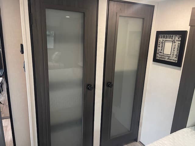 2026 Venture RV 2026 Venture RV Sporttrek Touring Edition - thumbnail 22