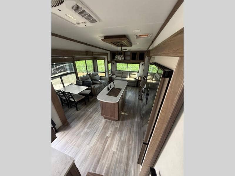 2024 Alliance RV 2024 Alliance RV Paradigm - thumbnail 10