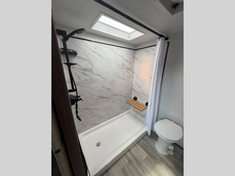 2024 Alliance RV 2024 Alliance RV Paradigm - thumbnail 21