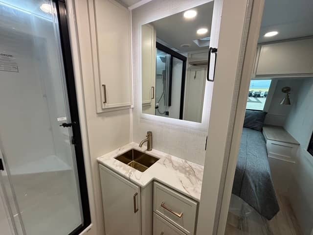 2026 Brinkley RV 2026 Brinkley RV Model IX - thumbnail 15