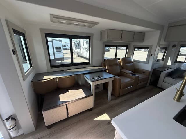 2026 Brinkley RV 2026 Brinkley RV Model Z - thumbnail 9