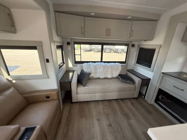 2026 Brinkley RV 2026 Brinkley RV Model Z - thumbnail 10