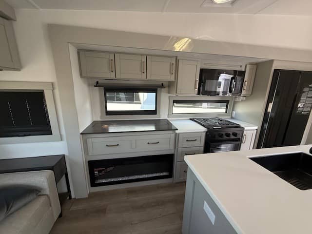 2026 Brinkley RV 2026 Brinkley RV Model Z - thumbnail 11