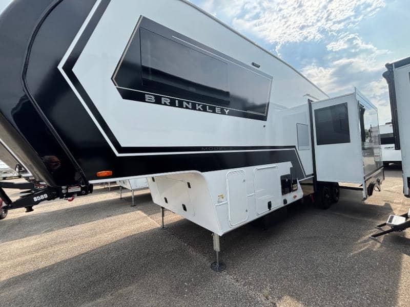 2026 Brinkley RV 2026 Brinkley RV Model Z - thumbnail 4