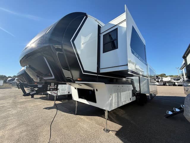 2026 Brinkley RV 2026 Brinkley RV Model Z - thumbnail 1