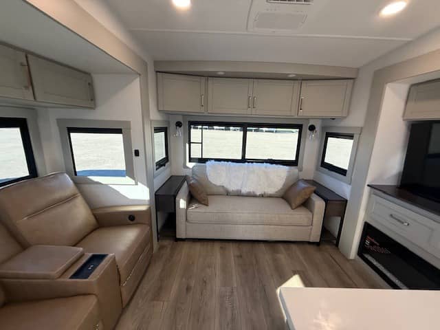2026 Brinkley RV 2026 Brinkley RV Model Z - thumbnail 6