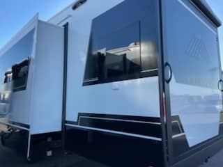 2026 Brinkley RV 2026 Brinkley RV Model Z - thumbnail 3