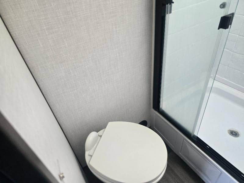 2023 Dutchmen 2023 Dutchmen Atlas - thumbnail 21