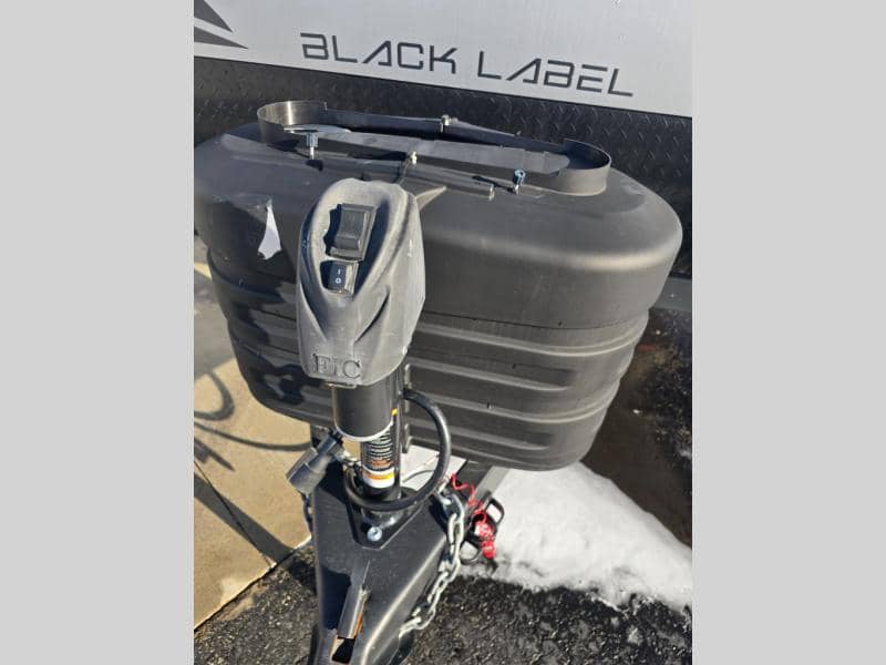 2024 Forest River 2024 Forest River Cherokee Grey Wolf Black Label - thumbnail 44