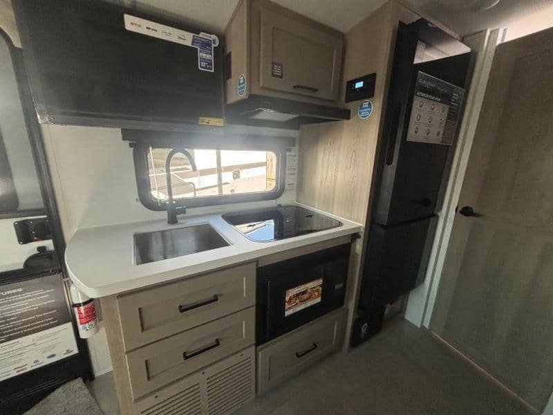 2026 Forest River 2026 Forest River Flagstaff E-Pro - thumbnail 12