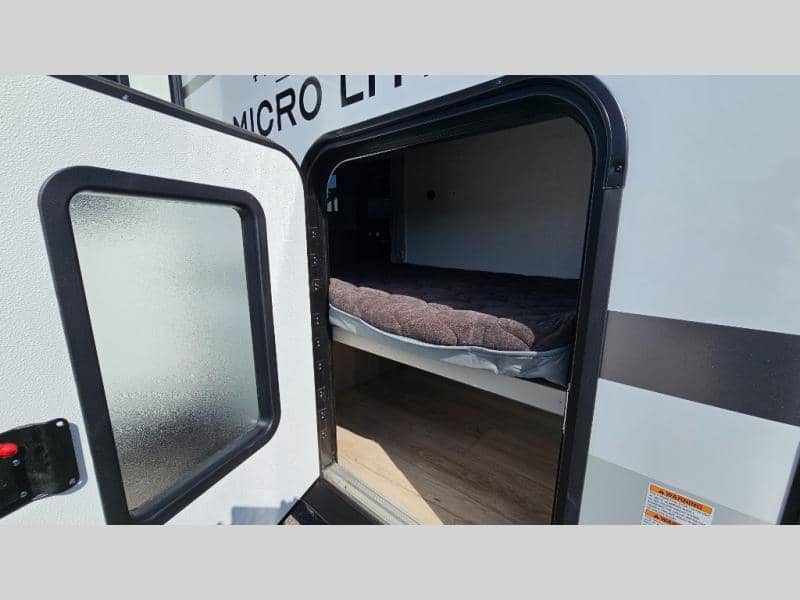 2026 Forest River 2026 Forest River Flagstaff Micro Lite - thumbnail 6