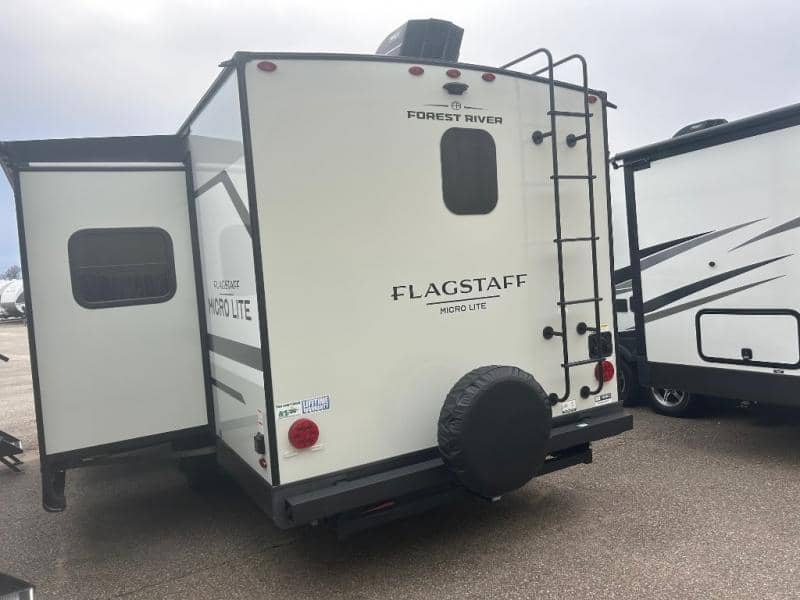 2026 Forest River 2026 Forest River Flagstaff Micro Lite - thumbnail 4