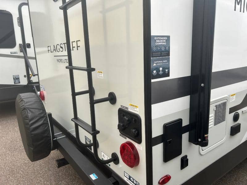 2026 Forest River 2026 Forest River Flagstaff Micro Lite - thumbnail 5