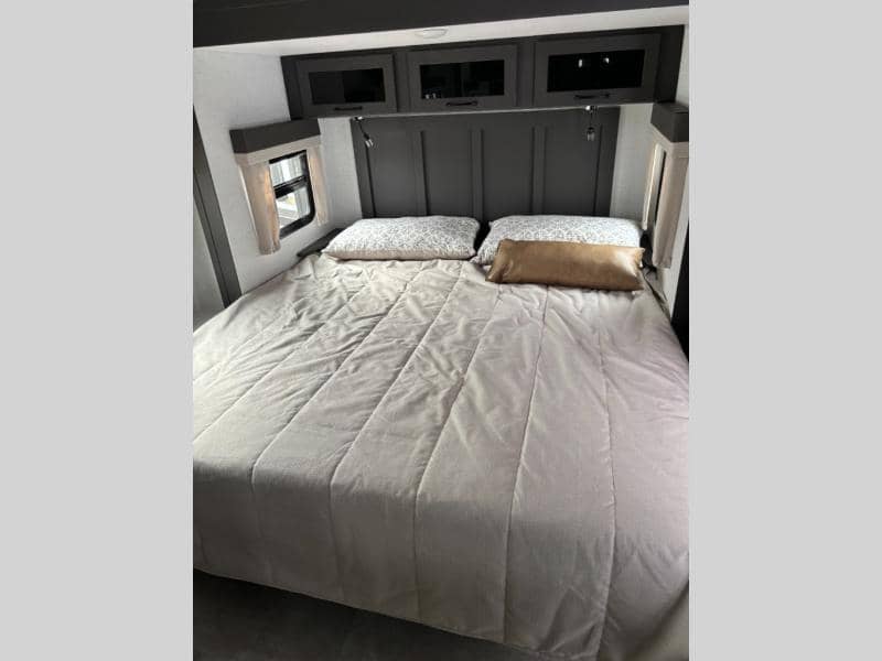 2025 Forest River 2025 Forest River Flagstaff Super Lite - thumbnail 9