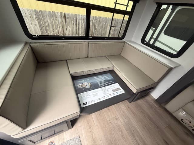 2026 Forest River 2026 Forest River Flagstaff Super Lite - thumbnail 8