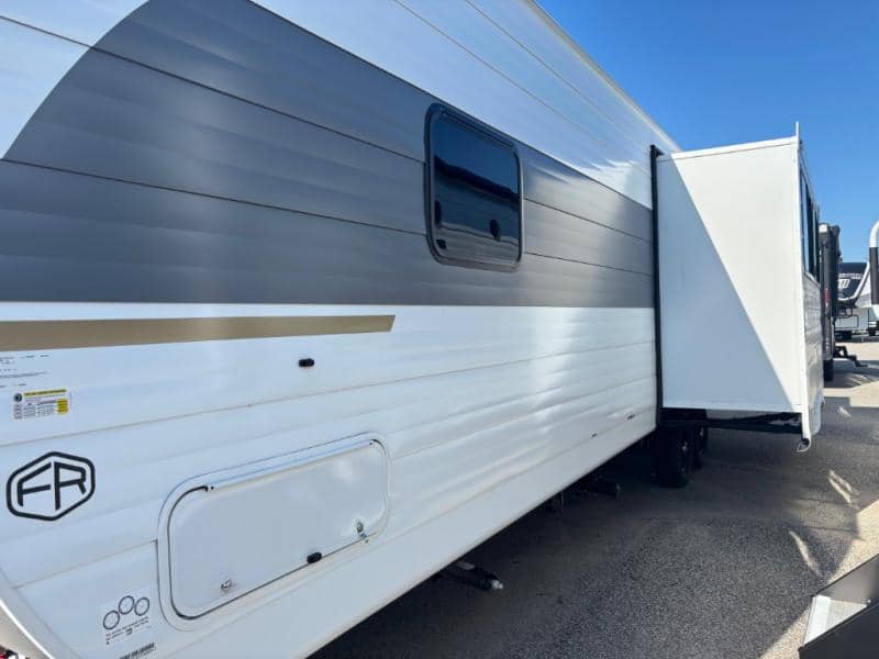 2026 Forest River 2026 Forest River Wildwood X-Lite - thumbnail 5