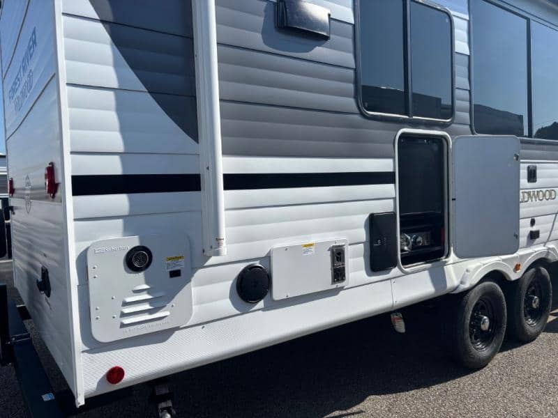 2026 Forest River 2026 Forest River Wildwood X-Lite - thumbnail 6