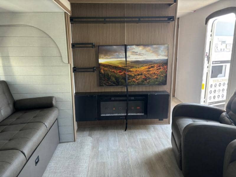 2026 Forest River 2026 Forest River Wildwood X-Lite - thumbnail 16