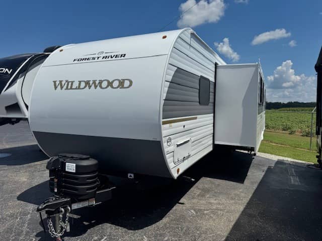 2026 Forest River 2026 Forest River Wildwood X-Lite - thumbnail 4