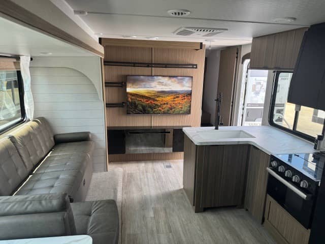 2026 Forest River 2026 Forest River Wildwood X-Lite - thumbnail 7