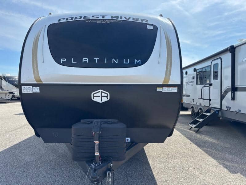 2025 Forest River 2025 Forest River Wildwood FSX - thumbnail 3