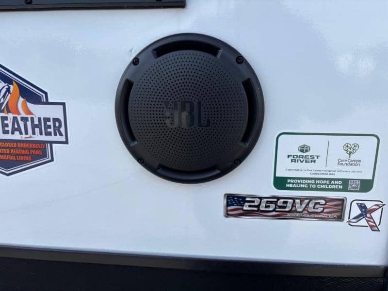 2025 Forest River 2025 Forest River Wildwood FSX - thumbnail 6