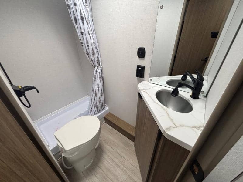 2026 Forest River 2026 Forest River Wildwood FSX - thumbnail 12