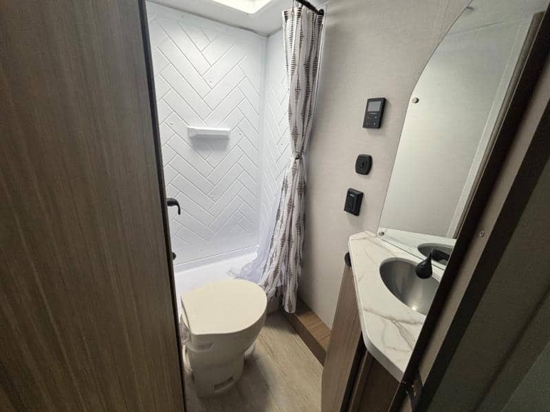 2026 Forest River 2026 Forest River Wildwood FSX - thumbnail 15