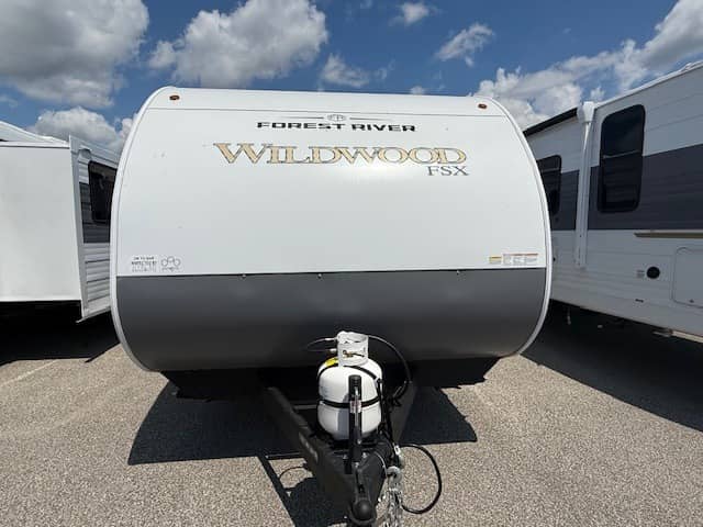 2026 Forest River 2026 Forest River Wildwood FSX - thumbnail 3