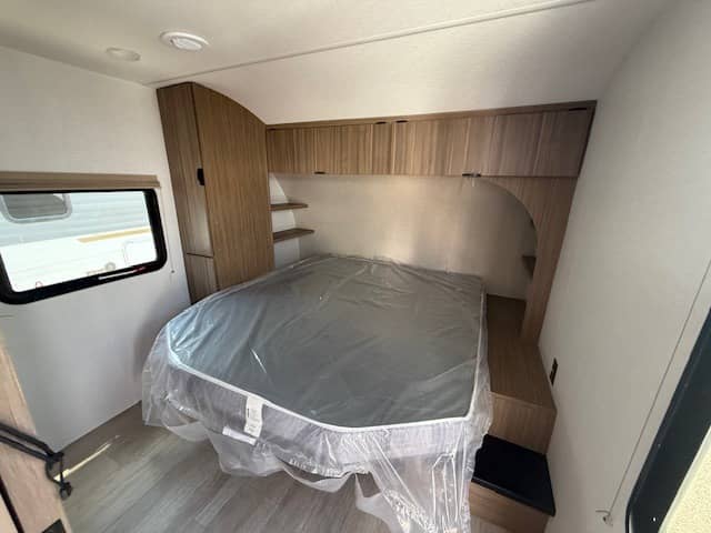 2026 Forest River 2026 Forest River Wildwood FSX - thumbnail 17