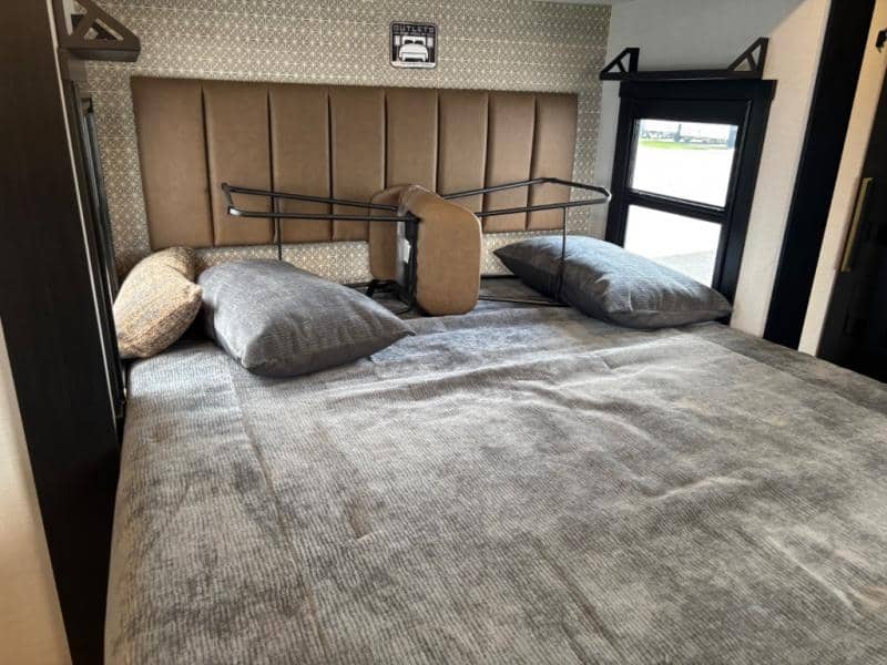 2025 Forest River 2025 Forest River Wildwood X-Lite - thumbnail 9