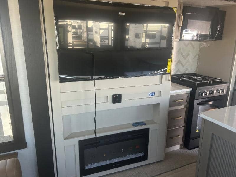 2026 Forest River 2026 Forest River Wildwood Heritage Glen - thumbnail 6