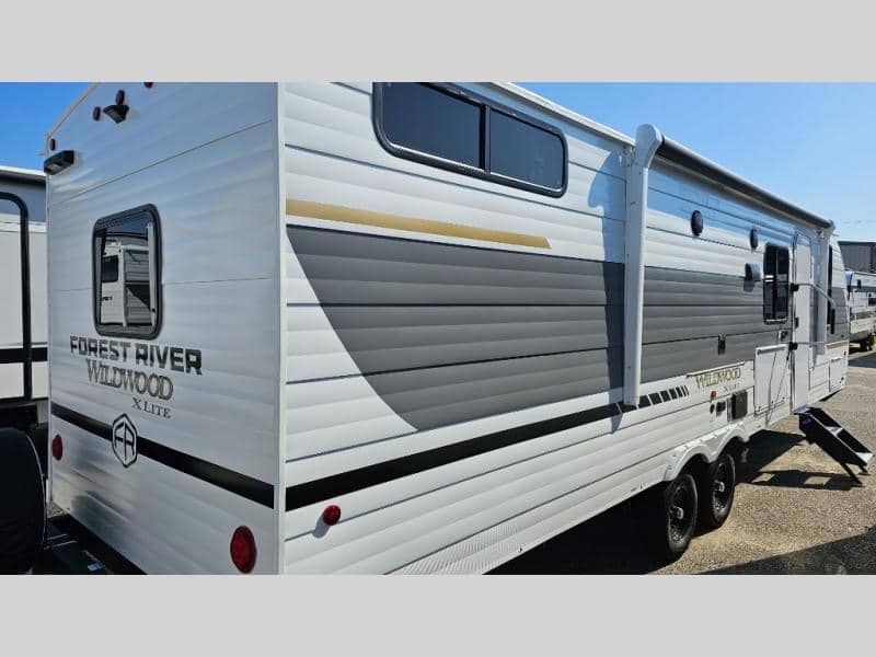 2026 Forest River 2026 Forest River Wildwood X-Lite - thumbnail 3